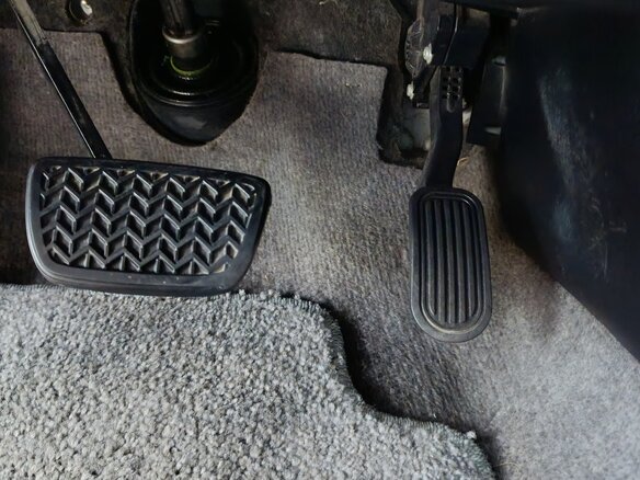 2010 Toyota Land Cruiser Prado 150 Series, белый, 2600000 рублей - вид 29