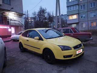 2007 Ford Focus II Рестайлинг, жёлтый, 400000 рублей, вид 3