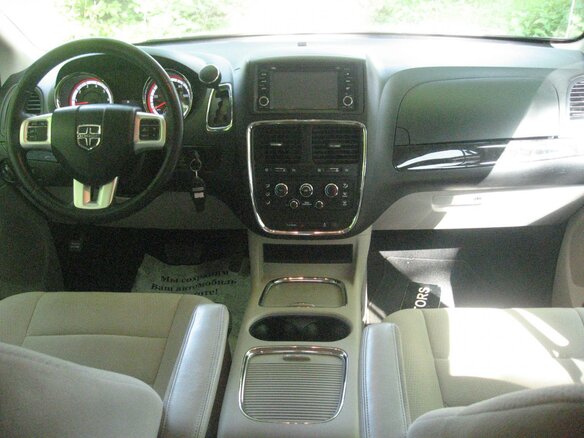 2012 Dodge Caravan Grand V, белый - вид 7