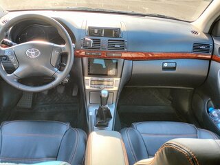 2006 Toyota Avensis II, чёрный, 647000 рублей, вид 3