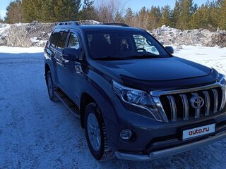 2017 Toyota Land Cruiser Prado 150 Series Рестайлинг 1, серый, 4000000 рублей, вид 3