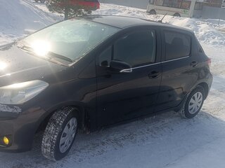 2011 Toyota Vitz III (XP130), чёрный, 790000 рублей, вид 4
