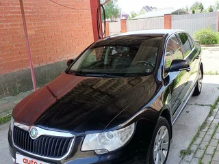2013 Skoda Superb II, чёрный, 910000 рублей, вид 1