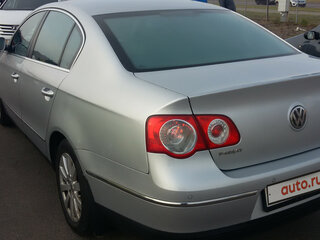 2010 Volkswagen Passat B6, серебристый, 738748 рублей, вид 2