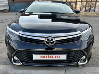 2016 Toyota Camry VII (XV50) Рестайлинг, чёрный, 2550000 рублей, вид 4