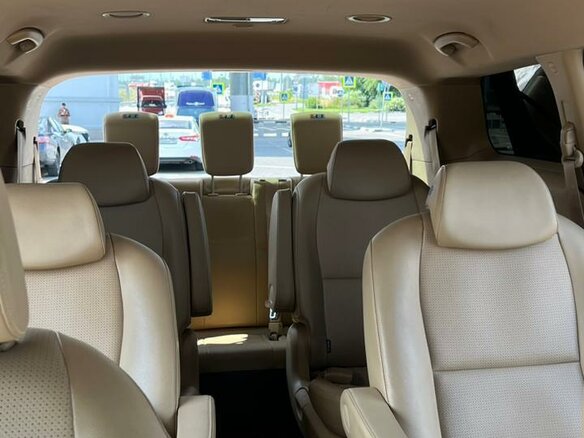 2020 Kia Carnival III, жёлтый, 3750000 рублей - вид 6