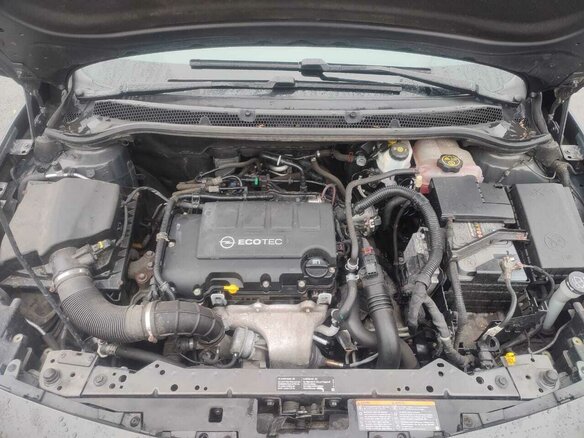 2014 Opel Astra J Рестайлинг, серый, 899000 рублей - вид 3