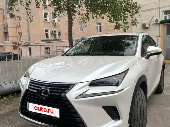 2018 Lexus NX 200 I Рестайлинг, белый, 3300000 рублей - вид 2