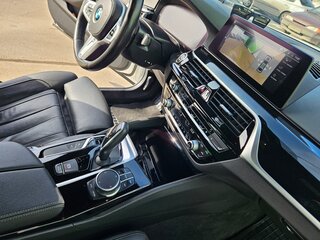 2020 BMW 5 серии 530d xDrive VII (G30/G31/G38), белый, 4600000 рублей, вид 3