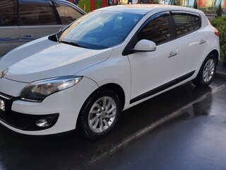 2012 Renault Megane III, белый, 850000 рублей, вид 3