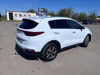 2019 Kia Sportage IV Рестайлинг, белый, 1800000 рублей, вид 2