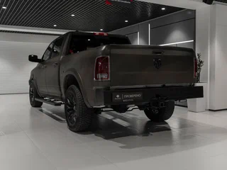 2017 Ram 1500 Quad Cab IV (DS/DJ), белый, 3945000 рублей, вид 4
