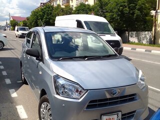 2019 Daihatsu Mira e:S II, серебристый, 860000 рублей, вид 1