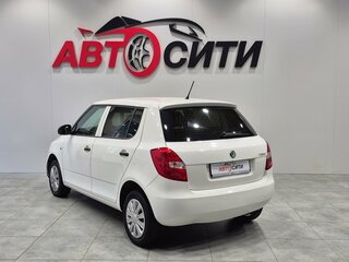 2012 Skoda Fabia II Рестайлинг, белый, 465000 рублей, вид 5