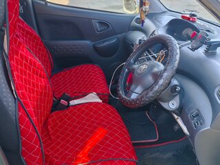 2003 Toyota FunCargo, серый, 500000 рублей, вид 5