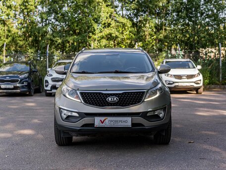 2015 Kia Sportage III Рестайлинг, серебристый, 1241000 рублей, вид 3