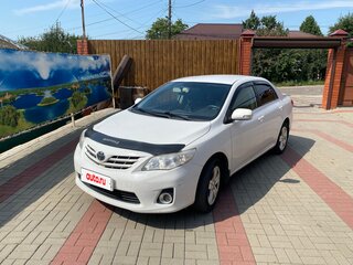 2012 Toyota Corolla X (E140, E150) Рестайлинг, белый, 900000 рублей, вид 1