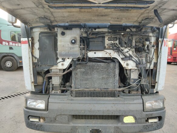 2000 Renault Premium, белый, 1200000 рублей - вид 11