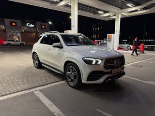 2019 Mercedes-Benz GLE 300 d II (V167), белый, 4900000 рублей, вид 1