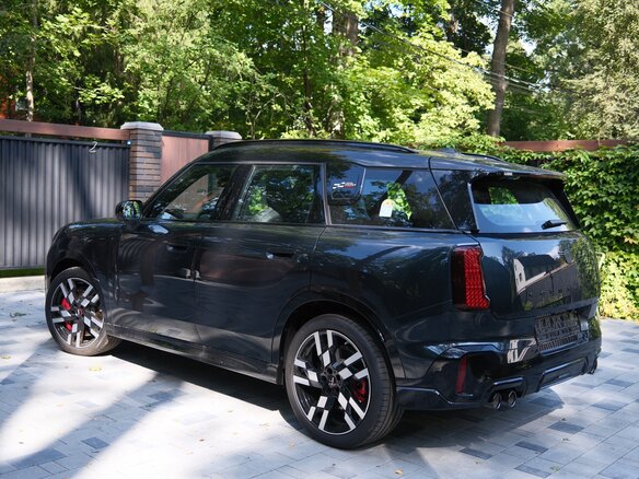 2026 Mini Countryman JCW John Cooper Works III, чёрный, 7090000 рублей - вид 5