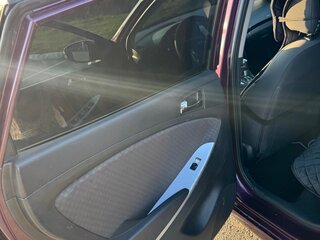2012 Hyundai Solaris I, фиолетовый, 950000 рублей, вид 4