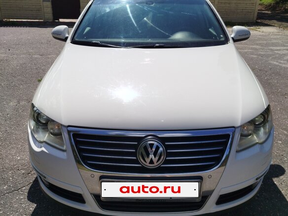 2010 Volkswagen Passat B6, белый, 780000 рублей - вид 2