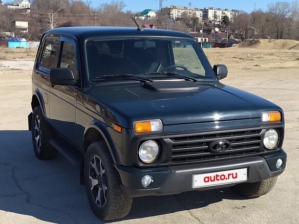 2020 Lada (ВАЗ) 2121 (4x4) Urban I Рестайлинг (2020), зелёный, 850000 рублей - вид 2