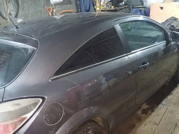 2010 Opel Astra GTC H Рестайлинг, серый, 520000 рублей - вид 2