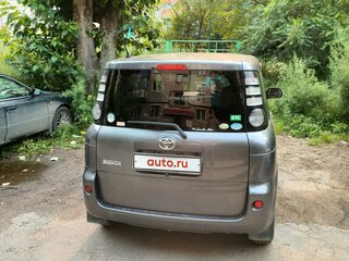 2008 Toyota Sienta I Рестайлинг 1, серый, 700000 рублей, вид 3