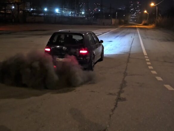 2002 Volkswagen Golf IV, синий, 2000000 рублей - вид 5