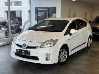 Toyota Prius III (XW30)