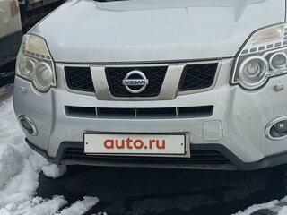 2011 Nissan X-Trail II Рестайлинг, серебристый, 1150000 рублей, вид 1