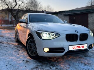 2011 BMW 1 серии 120d II (F20/F21), белый, 1300000 рублей, вид 5