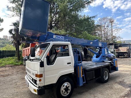 1992 Toyota Автовышка, 3700000 рублей, вид 2