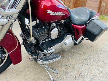 2004 Harley-Davidson Road King, красный, 810000 рублей, вид 2