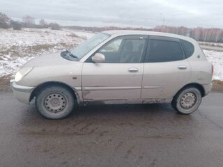 1998 Daihatsu Storia I (M100), серый, 220000 рублей, вид 4
