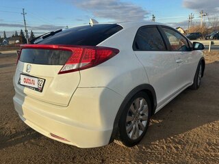 2013 Honda Civic IX, белый, 1550000 рублей, вид 3