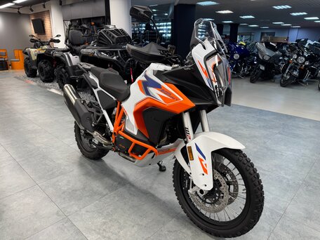 2023 KTM 1290 Super Adventure R, белый, 1850000 рублей, вид 5
