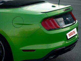 2018 Ford Mustang VI Рестайлинг, зелёный, 2450000 рублей, вид 5