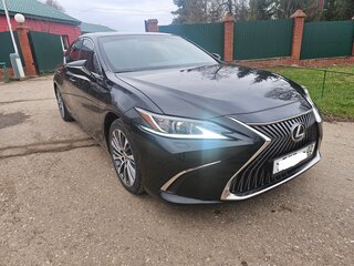 2020 Lexus ES 250 VII, чёрный, 3620000 рублей, вид 1