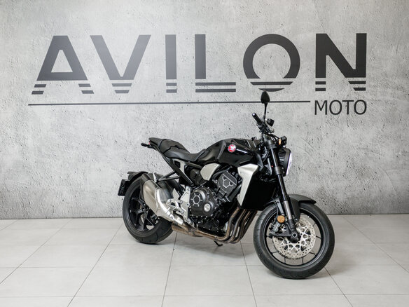 2020 Honda CB 1000R, чёрный, 1300000 рублей - вид 7