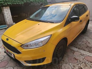2016 Ford Focus III Рестайлинг, золотистый, 595000 рублей, вид 1