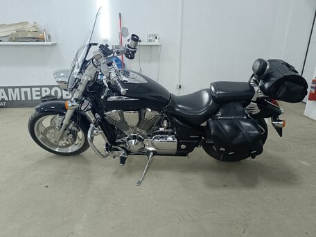 2007 Honda VTX 1800, чёрный, 910000 рублей, вид 2