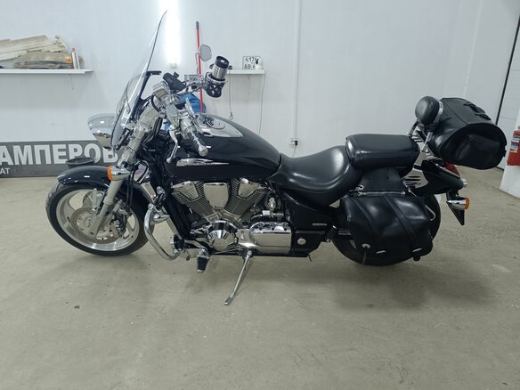 2007 Honda VTX 1800, чёрный - вид 2