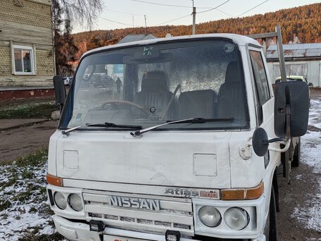 1991 Nissan Atlas, белый, 550000 рублей, вид 1