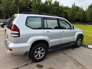 2008 Toyota Land Cruiser Prado 4-speed 120 Series Рестайлинг, серебристый, 1900000 рублей, вид 5