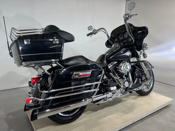 2012 Harley-Davidson Electra Glide, чёрный, 730000 рублей - вид 7