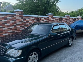 1996 Mercedes-Benz S-Класс 420 III (W140) Рестайлинг, зелёный, 690000 рублей, вид 3