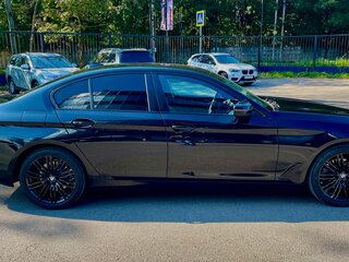 2020 BMW 5 серии 520d VII (G30/G31/G38) Рестайлинг, чёрный, 5100000 рублей, вид 3
