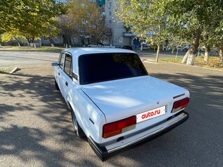 2005 Lada (ВАЗ) 2107, белый, 210000 рублей, вид 4